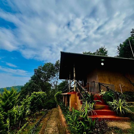 Angels Nest Home Stay 2 Acra Private Plantation Mountain Area Balconey Sunrice View Nearby Ngarhole Wild Life , Tholpetty Wild Life , Pakshipathalam Bird Santuary , Kuruva Island # Thirunelly & Thrissilery Temple Near By Secure Stay Wayanad Kerala Chegāt Exterior foto
